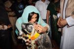 Priyanka Chopra visits Andhericha Raja ganpati in Andheri, Mumbai on 13th Sept 2011 (13).JPG